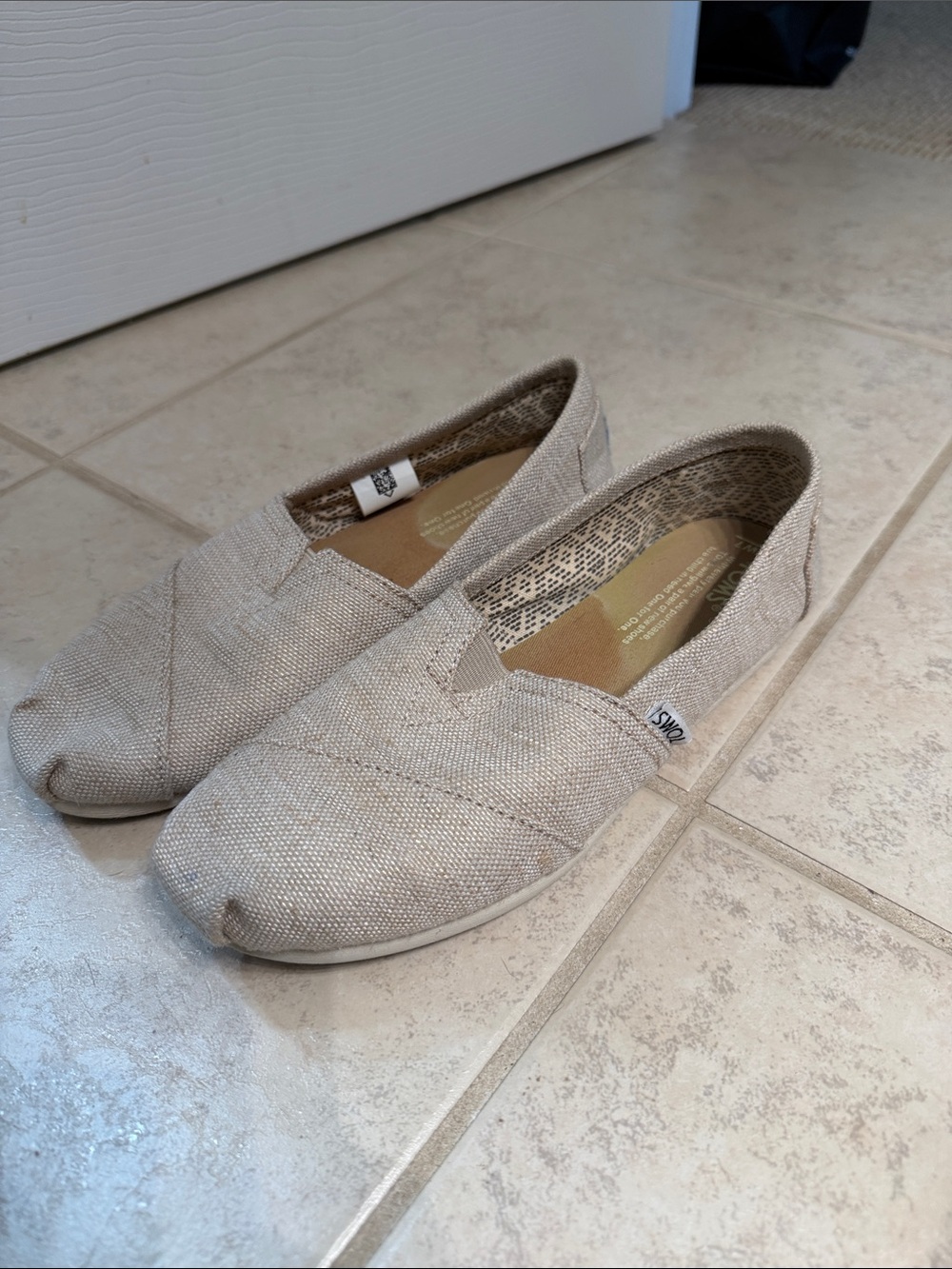 Toms Slip-On Flats in Beige Canvas